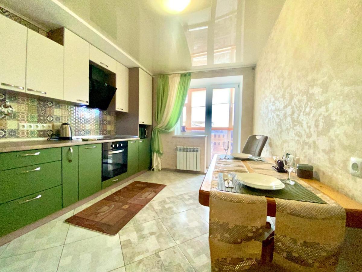 Apartpoltava Простора Однокімнатна Квартира В Новобудові, Корпусний Парк Ngoại thất bức ảnh