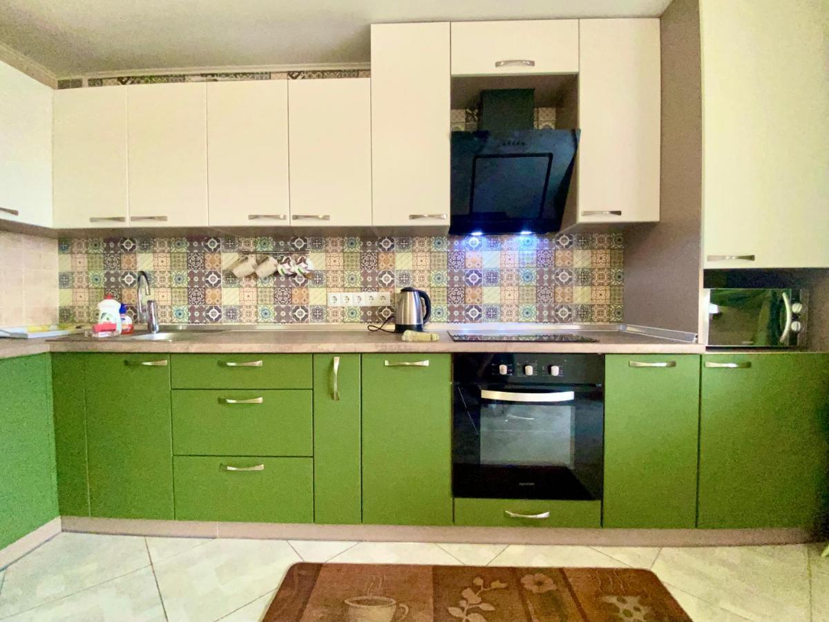 Apartpoltava Простора Однокімнатна Квартира В Новобудові, Корпусний Парк Ngoại thất bức ảnh